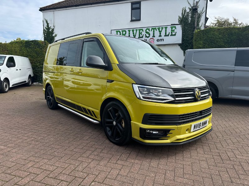 2018 Volkswagen Transporter 2.0 TDI T30 BlueMotion Tech Edition Kombi Double Cab 5dr Diesel Manual FWD SWB Euro 6 s/s 150 ps