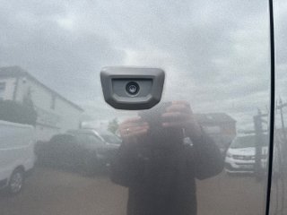 /photos/12240/702bad1f-ee39-23c6-7d87-e1232033c077_i320x240.jpg